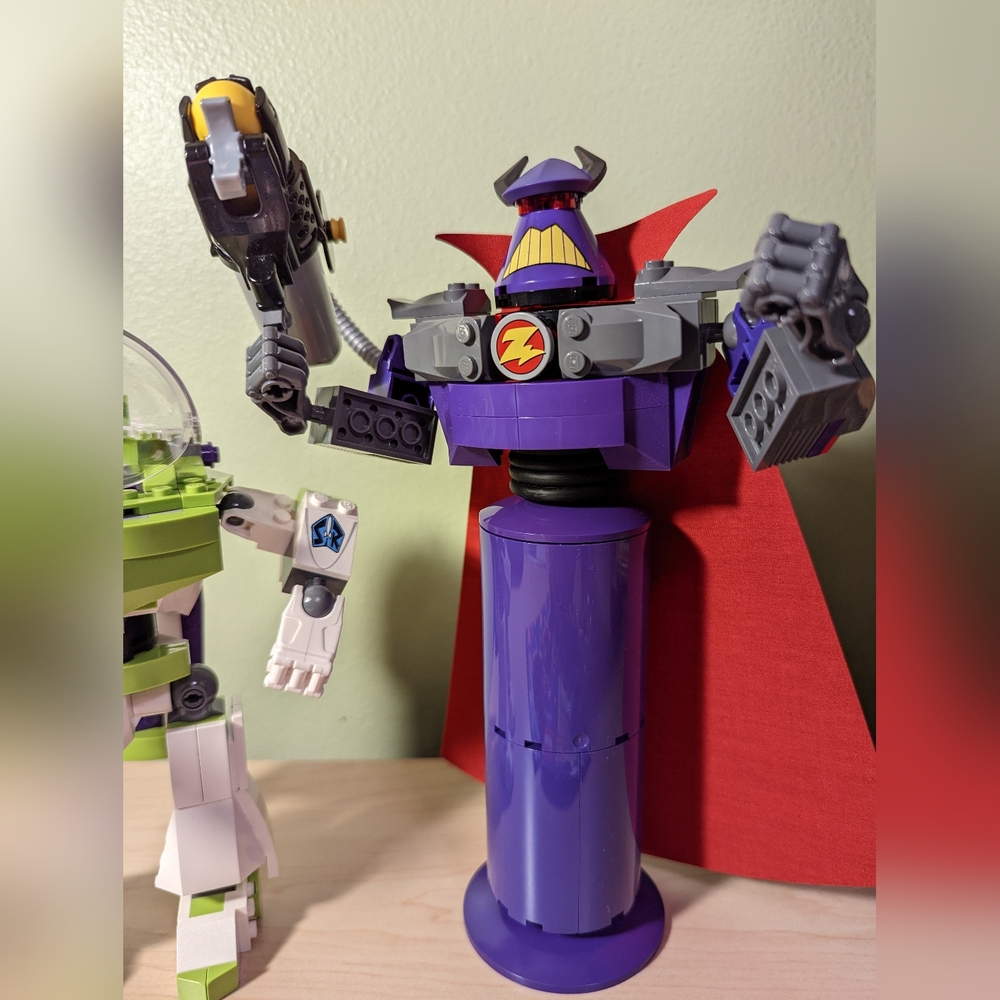 Lego Disney Buzz lightyear and Emperor Zurg Toy story figures (READ DESCRIPTION) - Picture 2 of 13